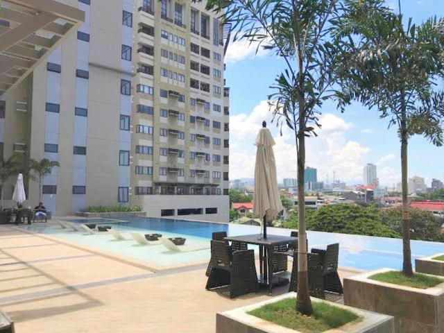 סבו The Persimmon Condominium מראה חיצוני תמונה